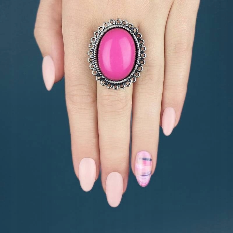 f8da4c7adf7322a7d1d7bbaf45686057